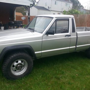 1986 Jeep Comanche 4X4 – $8000 (Flint)