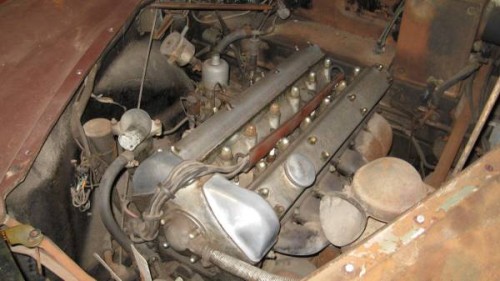 01212_5eHnNOlO4U7_600x450