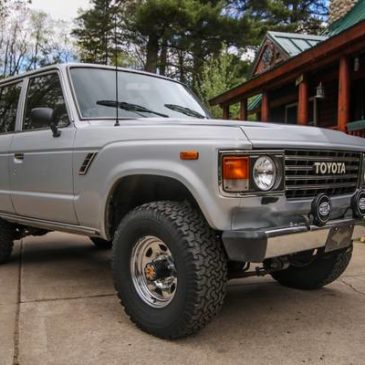 1986 Toyota Land Cruiser FJ60 – $11500 (Marquette)