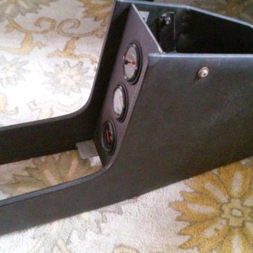 Sold – Porsche 914 Center Console