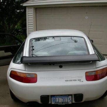 1987 Porsche 928S4 – $8500 (lathrup village)