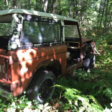 1972 Ford Bronco Sport 4×4 – $2200 (Gaylord)