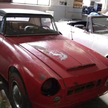 1966 & 1968 Datsun 1600 Fair Ladies – $3900 (Manistee)